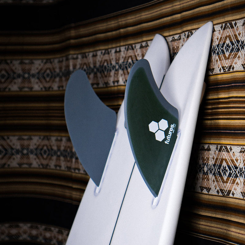 Load image into Gallery viewer, Futures Al Merrick Keel Twin Fins 2
