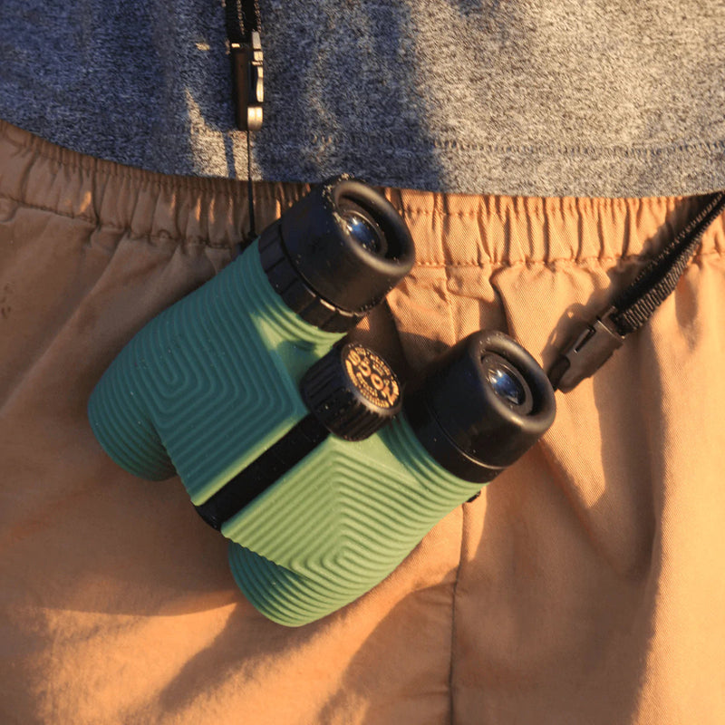 Load image into Gallery viewer, Nocs Provisions Standard Issue 10×25 Waterproof Binoculars
