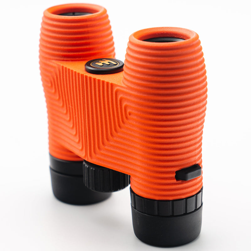 Load image into Gallery viewer, Nocs Provisions Standard Issue 8×25 Waterproof Binoculars
