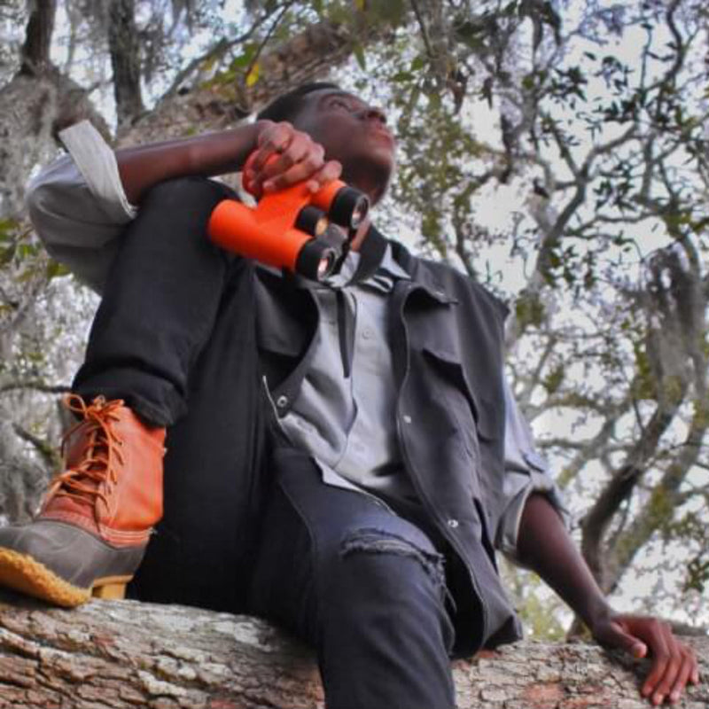 Load image into Gallery viewer, Nocs Provisions Pro Issue 10×42 Waterproof Binoculars 11
