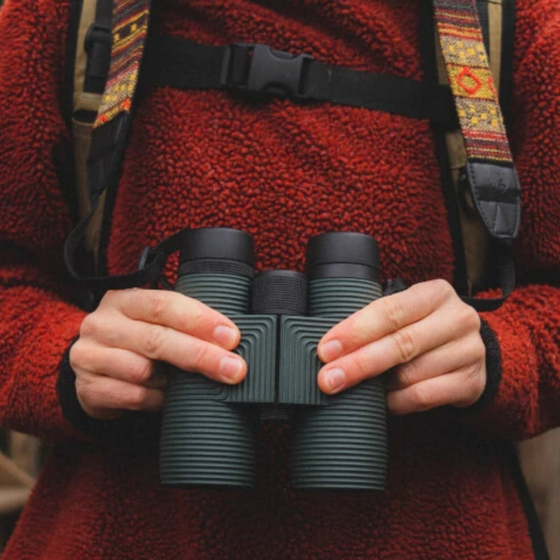 Load image into Gallery viewer, Nocs Provisions Pro Issue 10×42 Waterproof Binoculars 19
