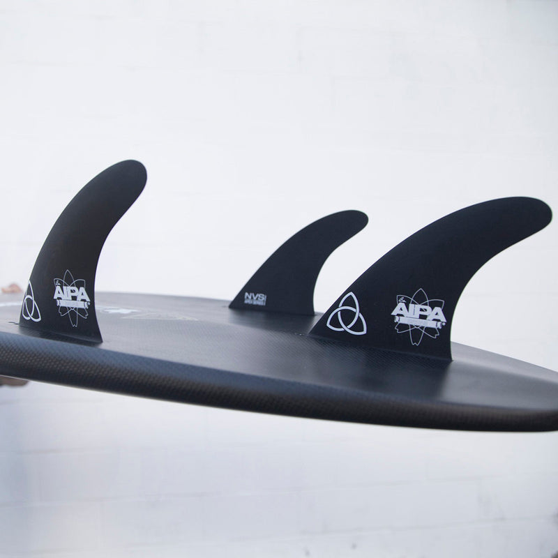 Load image into Gallery viewer, NVS Aipa Da Hook Apex Series Single Tab Tri-Fin Set 3
