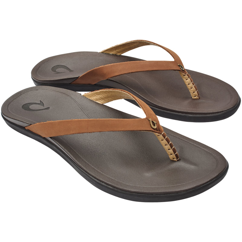 Load image into Gallery viewer, OluKai Women's Ho‘ōpio Leather Sandals 9
