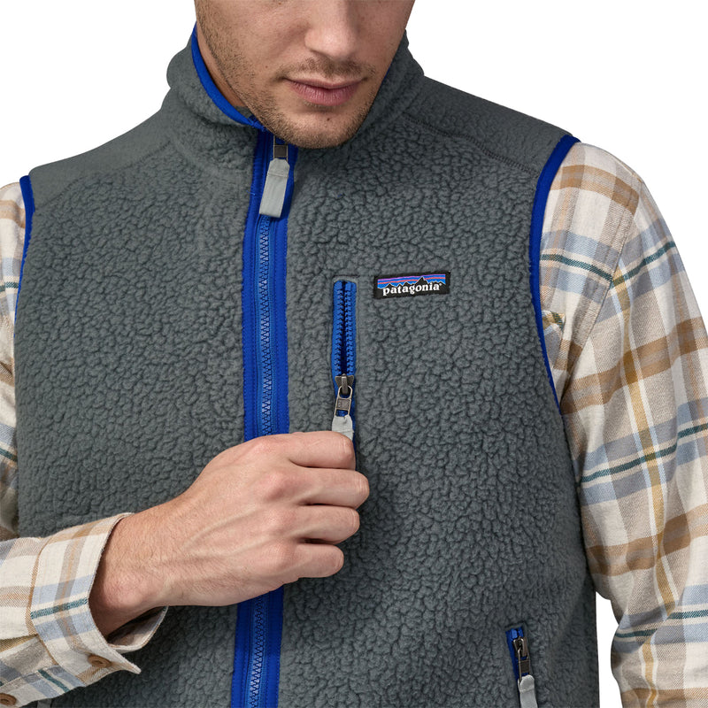 Load image into Gallery viewer, Patagonia Retro Pile Fleece Zip Vest • 2024 2
