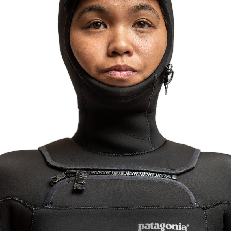Load image into Gallery viewer, Patagonia Women's R4 Yulex Regulator 5.5/4 Hooded Chest-Zip Wetsuit 4
