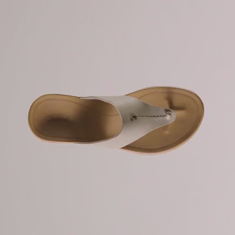 Load and play video in Gallery viewer, OluKai Women's Ho‘ōpio Mele Sandals 7
