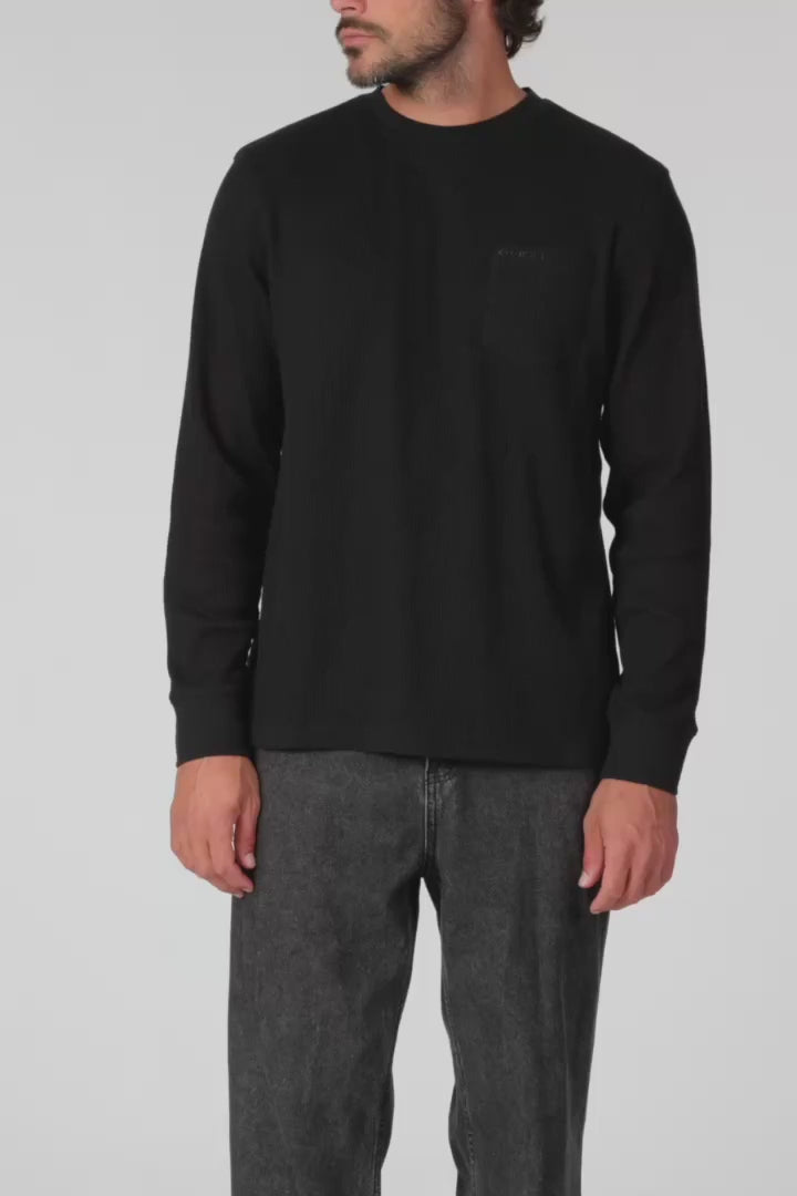 Load and play video in Gallery viewer, O'Neill Overland Thermal Long Sleeve Shirt 8
