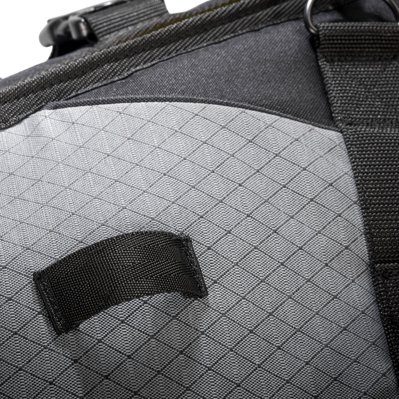 Load image into Gallery viewer, Dakine Regulator Triple Travel Surfboard Bag • 2024 5
