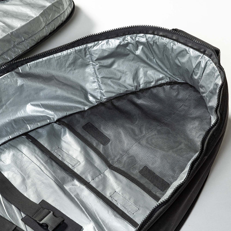 Load image into Gallery viewer, Roam Coffin 2-4 Board Travel Surfboard Bag 6
