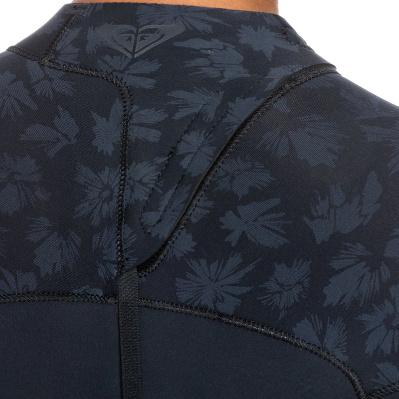 Load image into Gallery viewer, Roxy Women's Swell Series 5/4/3 Back-Zip Wetsuit • 2023 7

