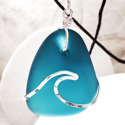 Load image into Gallery viewer, Blue GypSea Women's Sea Glass Wave Necklace - Teal 2
