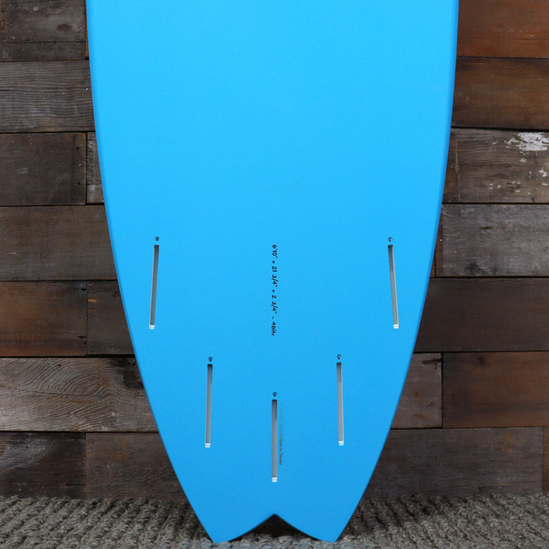 Load image into Gallery viewer, Torq ModFish TET 6'10 × 21 ¾ × 2 ¾ Surfboard - Miami Blue Pinline 3
