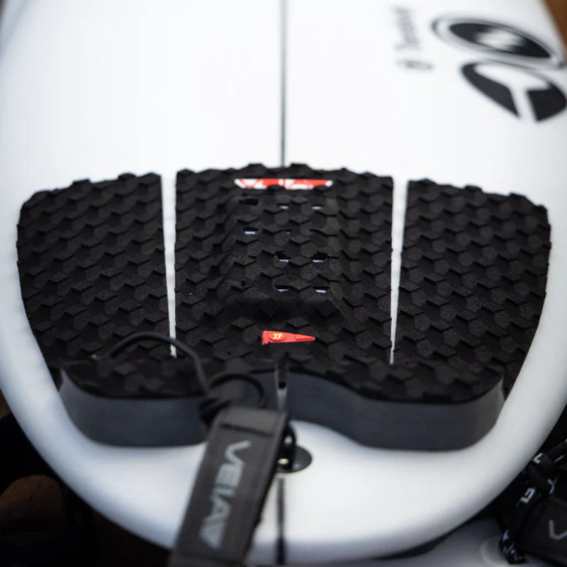 Load image into Gallery viewer, VEIA Florence JJF Squash Tail Remixed Pro 3-Piece Traction Pad • 2025 9
